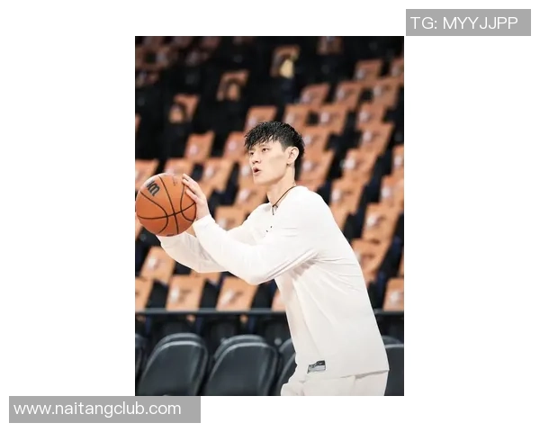 曾凡博的篮球之路：从校园明星到职业赛场的崛起与挑战