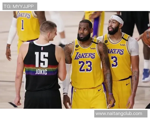 湖人对决篮网精彩回顾10月12日赛场上的激烈碰撞与精彩瞬间