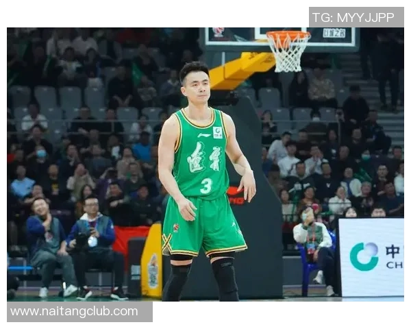 赵继伟：从青涩新星到篮球场上的领军人物，书写传奇人生的奋斗历程